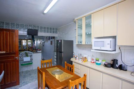 Casa à venda com 275m², 4 quartos e 2 vagasCozinha