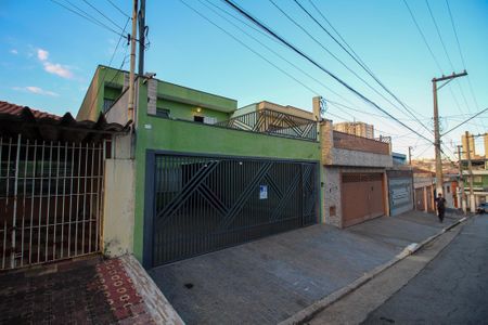 Casa à venda com 197m², 5 quartos e 3 vagasFachada
