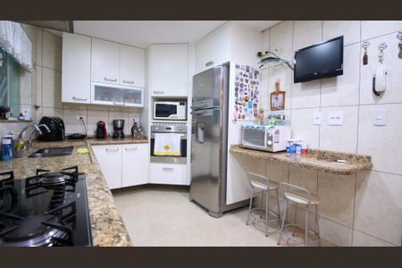 Casa à venda com 197m², 5 quartos e 3 vagasCozinha