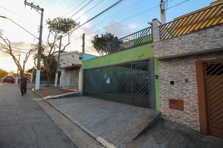 Casa à venda com 197m², 5 quartos e 3 vagasFachada