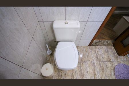 Casa à venda com 197m², 5 quartos e 3 vagasBanheiro da Suíte