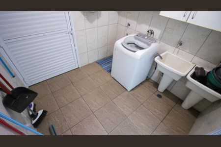 Casa à venda com 197m², 5 quartos e 3 vagasÁrea de Serviço