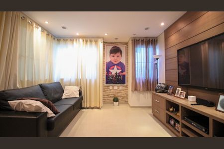 Casa à venda com 197m², 5 quartos e 3 vagasSala