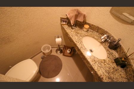 Casa à venda com 197m², 5 quartos e 3 vagasLavabo