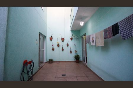 Casa à venda com 197m², 5 quartos e 3 vagasQuintal