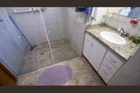 Casa à venda com 197m², 5 quartos e 3 vagasBanheiro da Suíte