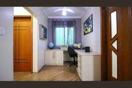 Casa à venda com 197m², 5 quartos e 3 vagasEscritório