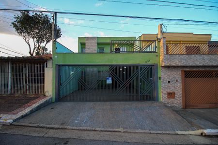 Casa à venda com 197m², 5 quartos e 3 vagasFachada
