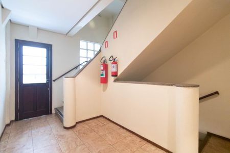 Apartamento à venda com 119m², 3 quartos e sem vagaEscadas