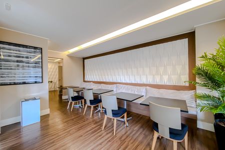 Apartamento à venda com 40m², 2 quartos e sem vaga Apartamento à venda com 40m², 2 quartos e sem vagaÁrea comum - Salão de festas