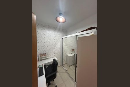 Apartamento à venda com 94m², 2 quartos e 1 vagaQuarto 2