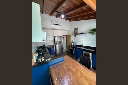 Apartamento à venda com 94m², 2 quartos e 1 vagaCozinha e Área de Serviço