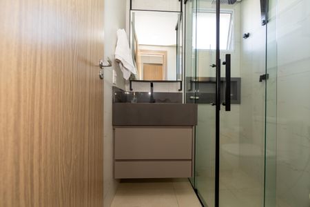 Apartamento à venda com 71m², 3 quartos e 3 vagasBanheiro