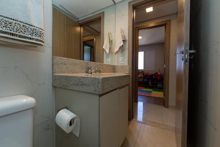 Apartamento à venda com 71m², 3 quartos e 3 vagasBanheiro