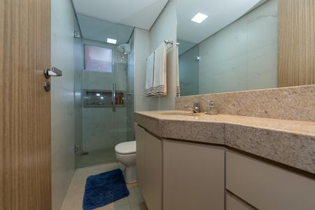 Apartamento à venda com 71m², 3 quartos e 3 vagasBanheiro