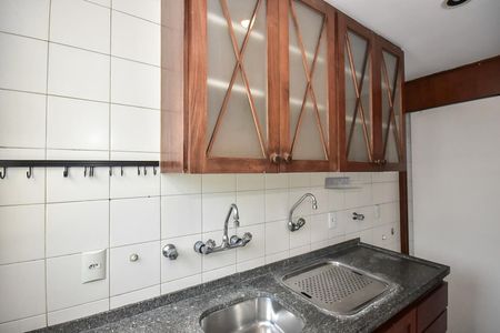 Apartamento para alugar com 65m², 2 quartos e 1 vagaCozinha