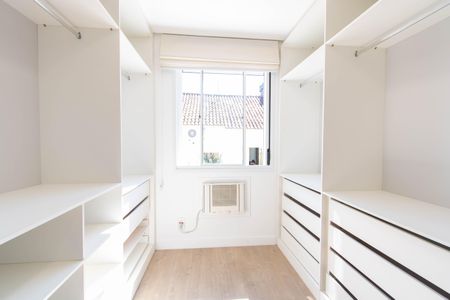 Casa de condomínio à venda com 189m², 3 quartos e 2 vagasSuíte Closet