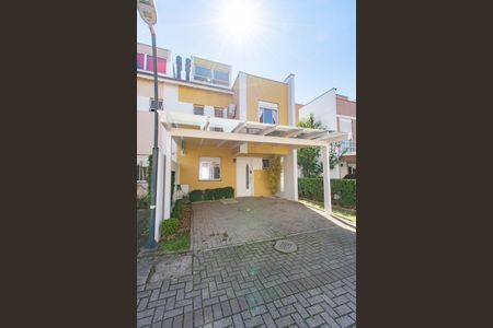 Casa de condomínio à venda com 189m², 3 quartos e 2 vagasFachada