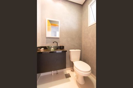 Casa de condomínio à venda com 189m², 3 quartos e 2 vagasLavabo