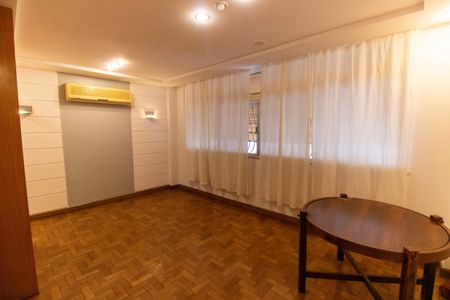 Sala de apartamento à venda com 3 quartos, 147m² em Icaraí, Niterói