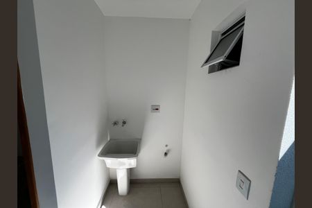 Casa à venda com 130m², 3 quartos e 3 vagasÁrea de Serviço