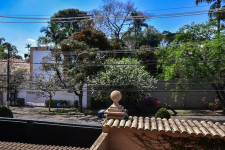 Casa à venda com 620m², 3 quartos e 4 vagasVista da Suíte 2