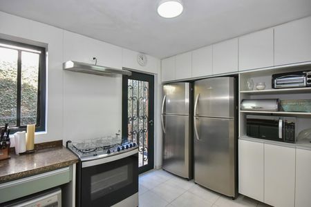 Casa à venda com 620m², 3 quartos e 4 vagasCozinha