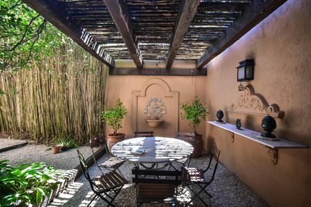 Casa à venda com 620m², 3 quartos e 4 vagasÁrea Externa