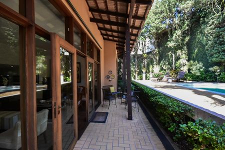 Casa à venda com 620m², 3 quartos e 4 vagasÁrea Externa