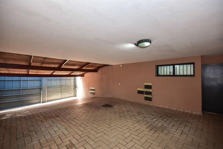 Casa à venda com 620m², 3 quartos e 4 vagasGaragem