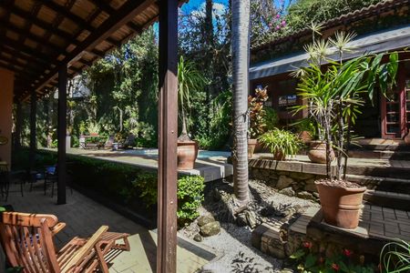 Casa à venda com 620m², 3 quartos e 4 vagasÁrea Externa