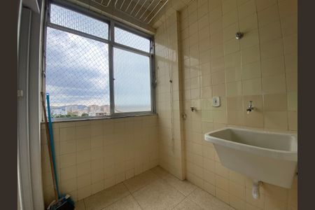 Apartamento à venda com 60m², 3 quartos e 1 vaga Apartamento à venda com 60m², 3 quartos e 1 vagaCozinha e Área de Serviço