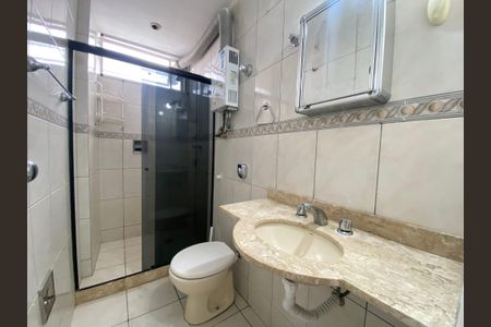 Apartamento à venda com 60m², 3 quartos e 1 vaga Apartamento à venda com 60m², 3 quartos e 1 vagaBanheiro