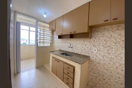 Apartamento à venda com 60m², 3 quartos e 1 vaga Apartamento à venda com 60m², 3 quartos e 1 vagaCozinha e Área de Serviço