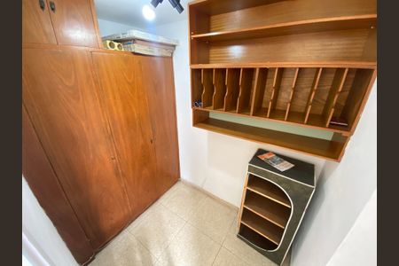 Apartamento à venda com 60m², 3 quartos e 1 vaga Apartamento à venda com 60m², 3 quartos e 1 vagaQuarto de Serviço