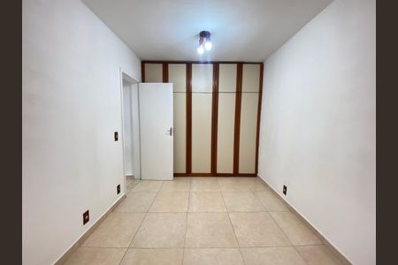 Apartamento à venda com 60m², 3 quartos e 1 vaga Apartamento à venda com 60m², 3 quartos e 1 vagaQuarto 1