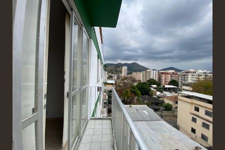 Apartamento à venda com 60m², 3 quartos e 1 vaga Apartamento à venda com 60m², 3 quartos e 1 vagaVaranda da Sala