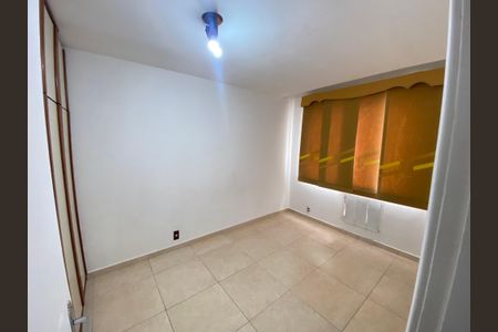 Apartamento à venda com 60m², 3 quartos e 1 vaga Apartamento à venda com 60m², 3 quartos e 1 vagaQuarto 1