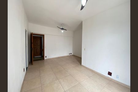 Apartamento à venda com 60m², 3 quartos e 1 vaga Apartamento à venda com 60m², 3 quartos e 1 vagaSala