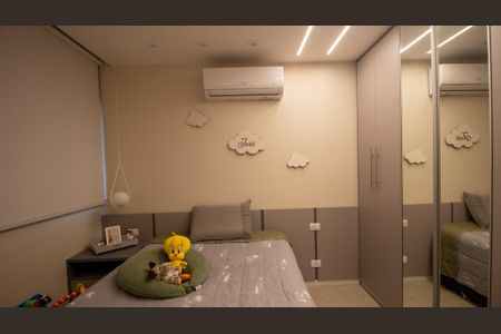 Apartamento à venda com 160m², 3 quartos e 3 vagas Apartamento à venda com 160m², 3 quartos e 3 vagasQuarto 2