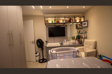 Apartamento à venda com 160m², 3 quartos e 3 vagas Apartamento à venda com 160m², 3 quartos e 3 vagasQuarto 2