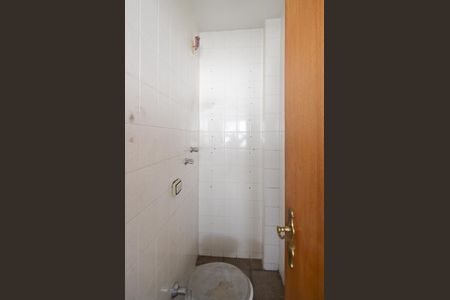 Apartamento à venda com 68m², 2 quartos e 2 vagasBanheiro de Serviço