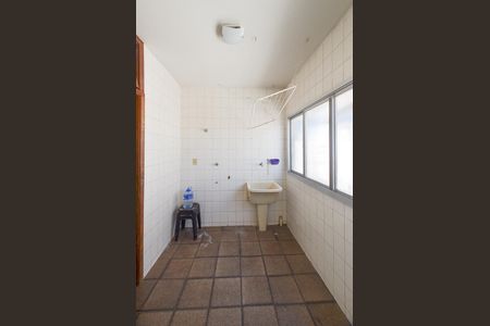 Apartamento à venda com 68m², 2 quartos e 2 vagasÁrea de Serviço