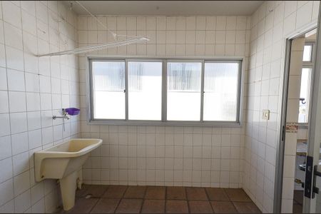 Apartamento à venda com 68m², 2 quartos e 2 vagasÁrea de Serviço