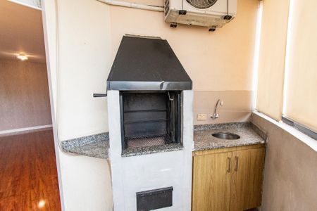 Apartamento à venda com 85m², 2 quartos e 1 vagaVaranda