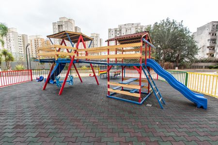 Apartamento à venda com 85m², 2 quartos e 1 vagaÁrea comum