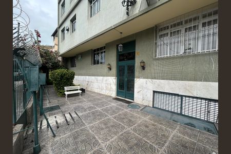 Apartamento para alugar com 60m², 2 quartos e sem vagaFachada