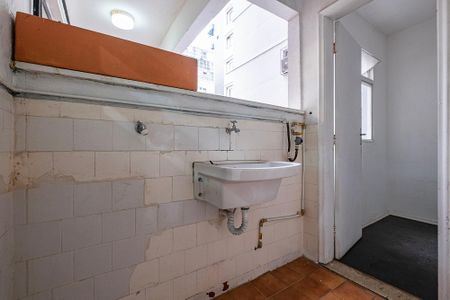 Apartamento à venda com 98m², 2 quartos e sem vaga Apartamento à venda com 98m², 2 quartos e sem vagaÁrea de Serviço