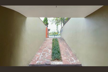Casa à venda com 306m², 3 quartos e 4 vagas Casa à venda com 306m², 3 quartos e 4 vagasGaragem