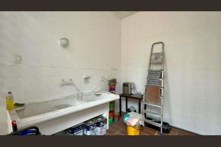 Casa à venda com 306m², 3 quartos e 4 vagas Casa à venda com 306m², 3 quartos e 4 vagasÁrea de Serviço
